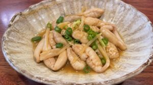 加熱調理したアジの白子料理